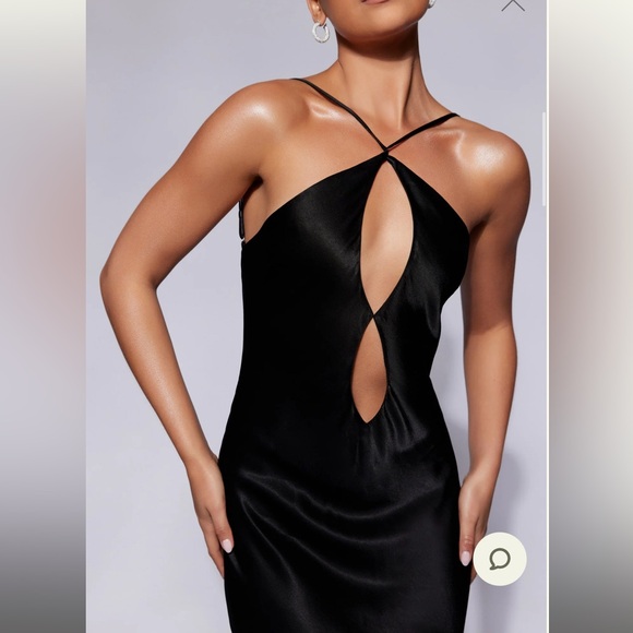 Meshki Black satin keyhole gown - Picture 3 of 3